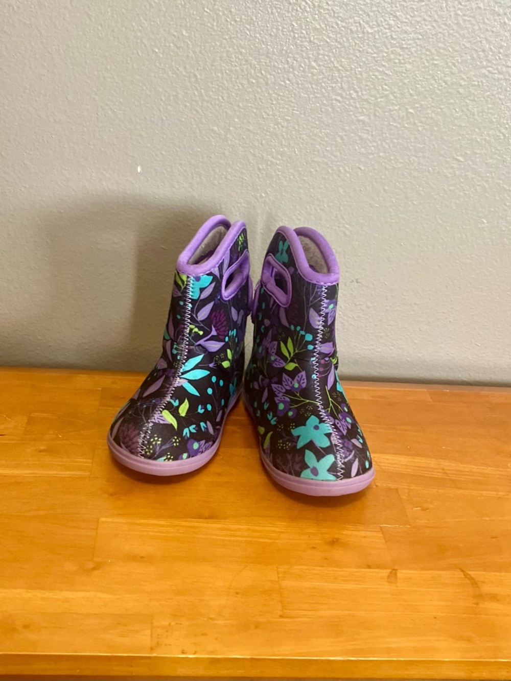 Baby Bogs II Winter Boots, Flowers - Purple/Black w/Plant Pattern, Size 7 (GUC)
